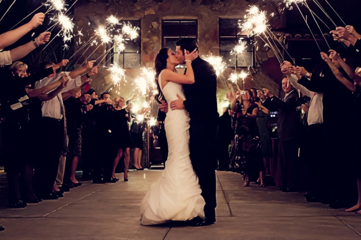 Фото бенгальские огни на свадьбе — Аксай | aksaj.salutsklad.ru Фото бенгальские огни на свадьбе — Аксай | aksaj.salutsklad.ru